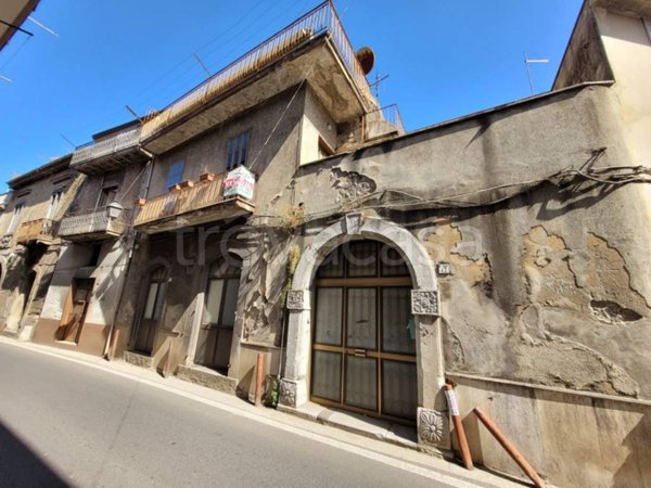 casa indipendente in vendita a Mercato San Severino in zona Sant'Angelo