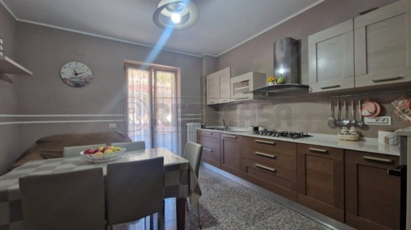 appartamento in vendita a Mercato San Severino in zona Pandola
