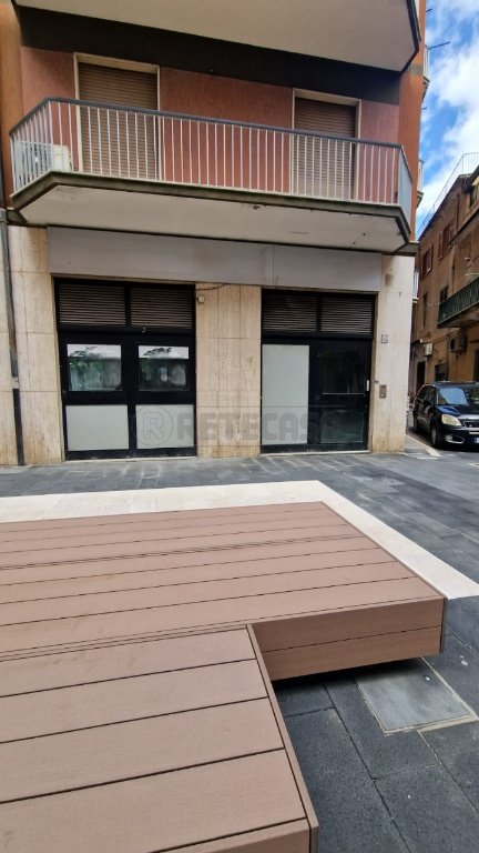 locale commerciale in vendita a Mercato San Severino