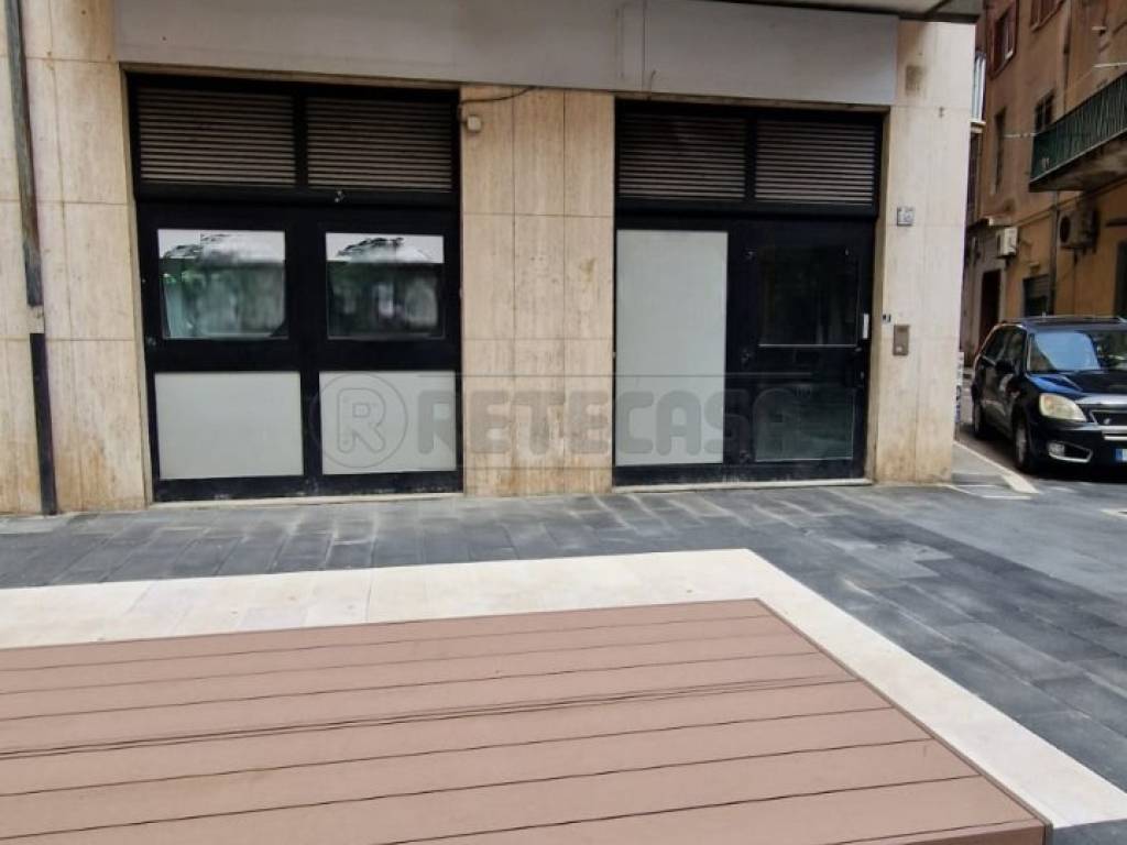 negozio in vendita a Mercato San Severino