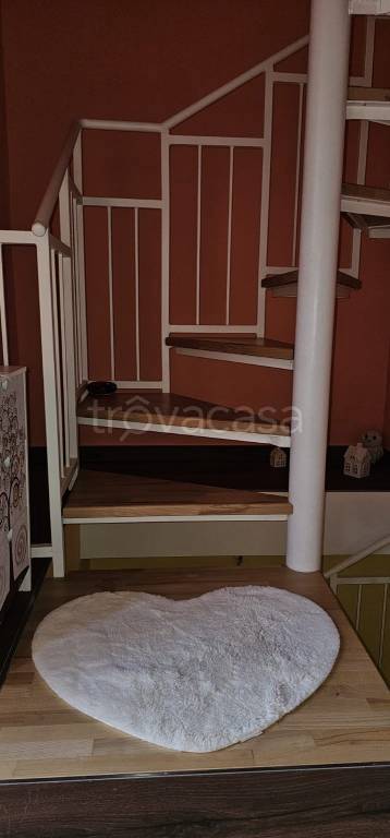 casa indipendente in vendita a Mercato San Severino in zona Pandola