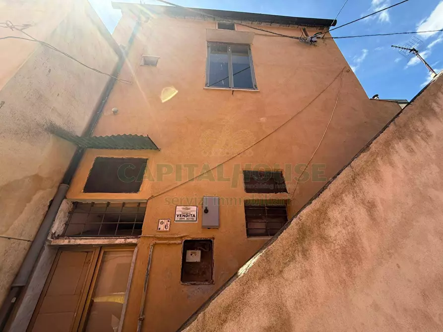 casa indipendente in vendita a Mercato San Severino in zona Pandola