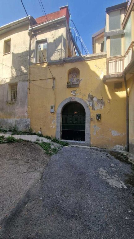 appartamento in vendita a Mercato San Severino in zona Monticelli