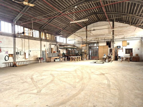 ufficio in vendita a Mercato San Severino in zona Piazza del Galdo