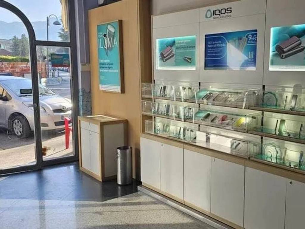 negozio in vendita a Mercato San Severino