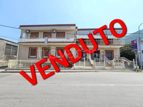 appartamento in vendita a Mercato San Severino in zona Sant'Eustachio