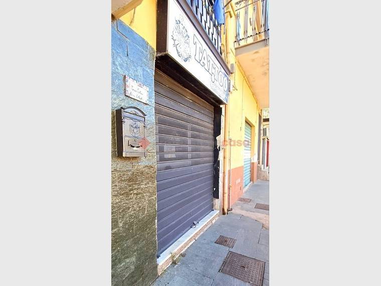 negozio in vendita a Mercato San Severino