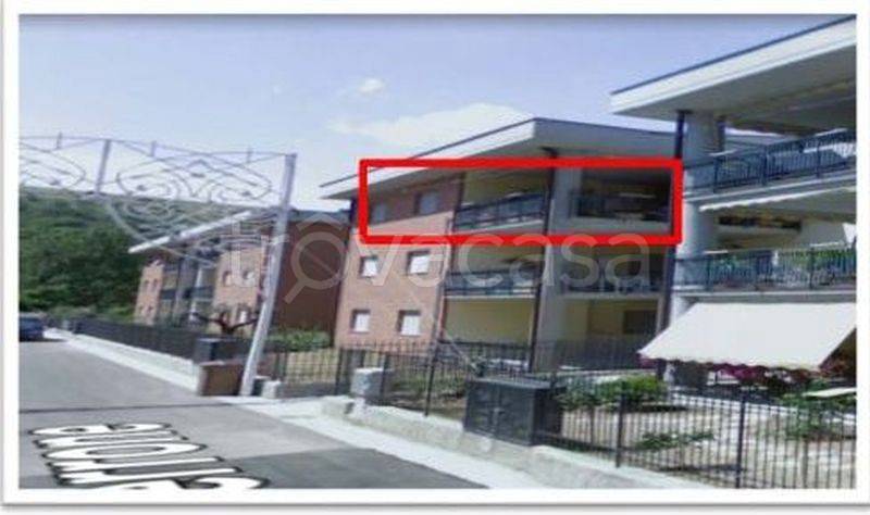 appartamento in vendita a Mercato San Severino in zona Acquarola