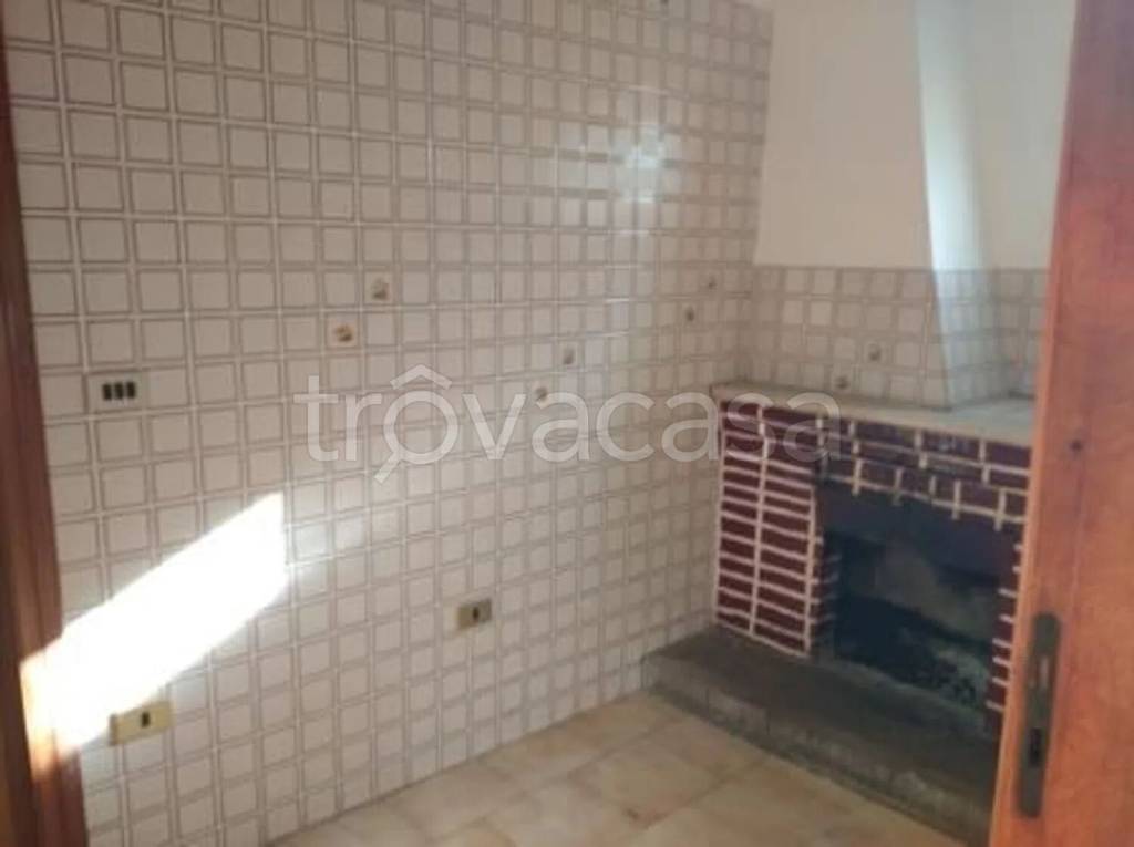 appartamento in vendita a Mercato San Severino in zona Acquarola