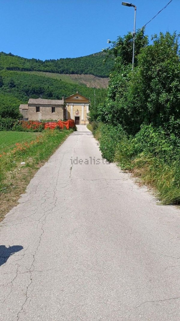 terreno agricolo in vendita a Mercato San Severino in zona Priscoli