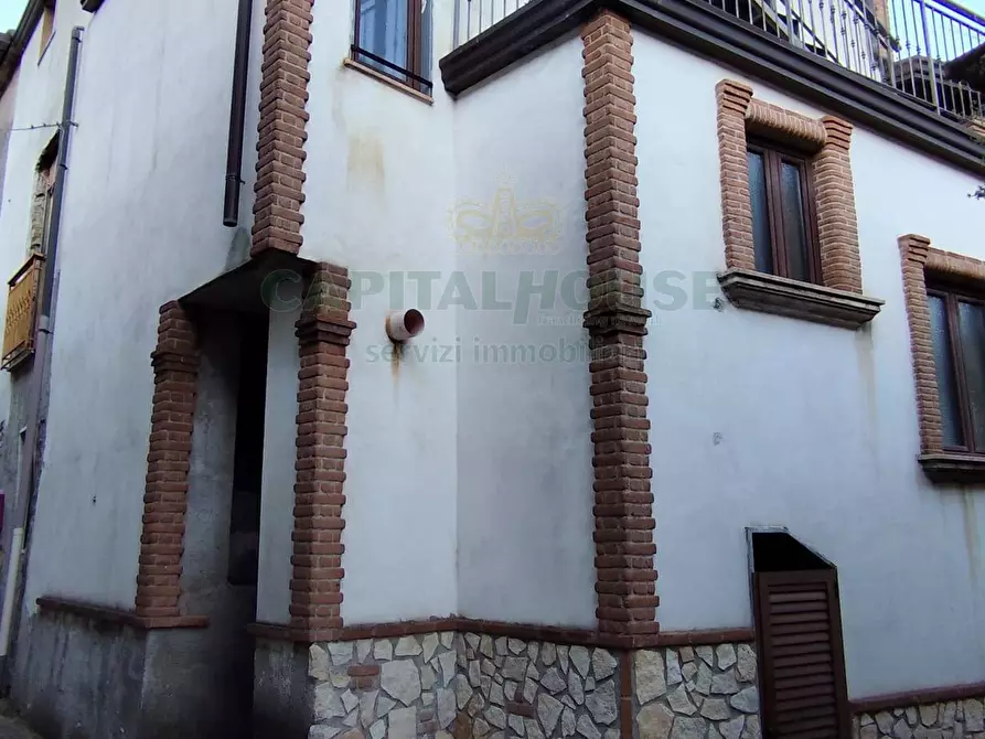 casa indipendente in vendita a Mercato San Severino in zona Ciorani