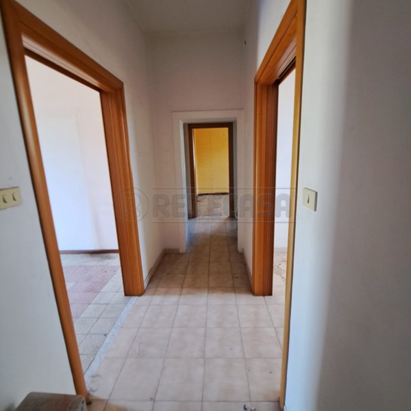 appartamento in vendita a Mercato San Severino in zona Sant'Angelo