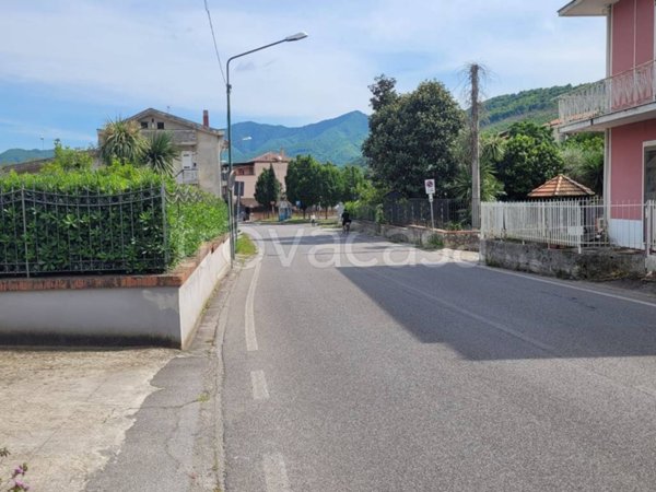 terreno agricolo in vendita a Mercato San Severino in zona Sant'Eustachio