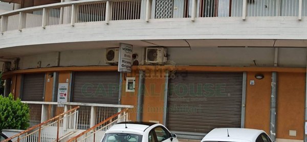 locale commerciale in vendita a Mercato San Severino