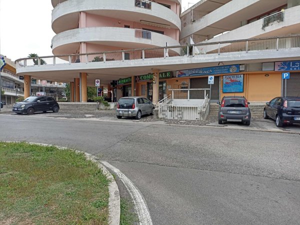casa indipendente in vendita a Mercato San Severino