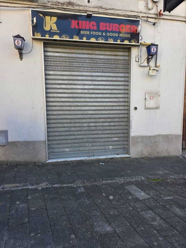 negozio in vendita a Mercato San Severino
