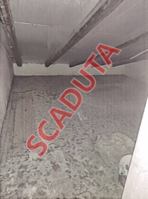 locale commerciale in vendita a Mercato San Severino