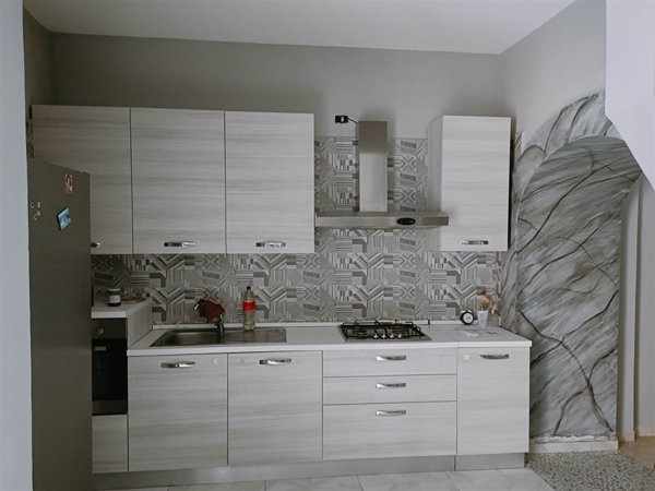 appartamento in vendita a Mercato San Severino in zona Oscato