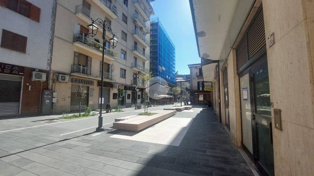 negozio in vendita a Mercato San Severino