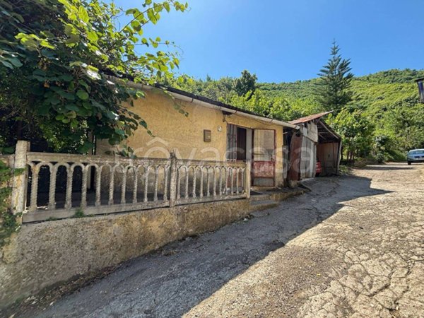 terreno agricolo in vendita a Mercato San Severino in zona Carratù