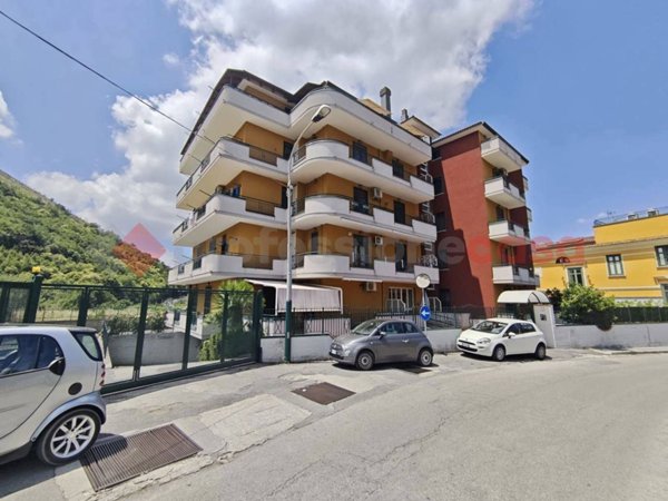 casale in vendita a Mercato San Severino in zona Acquarola