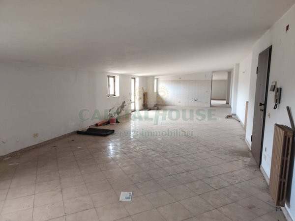 appartamento in vendita a Mercato San Severino in zona Sant'Angelo