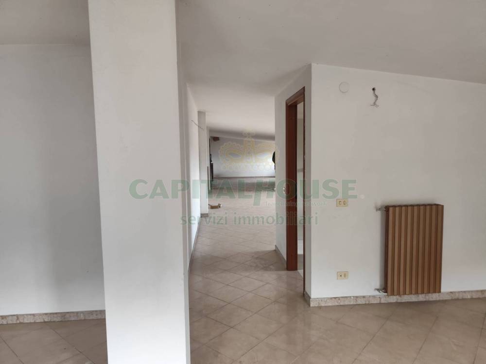 appartamento in vendita a Mercato San Severino in zona Sant'Angelo