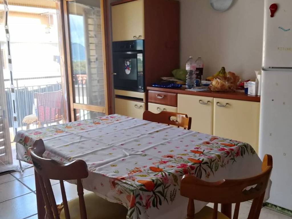 appartamento in vendita a Mercato San Severino in zona Curteri