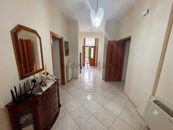 casa indipendente in vendita a Mercato San Severino in zona San Vincenzo
