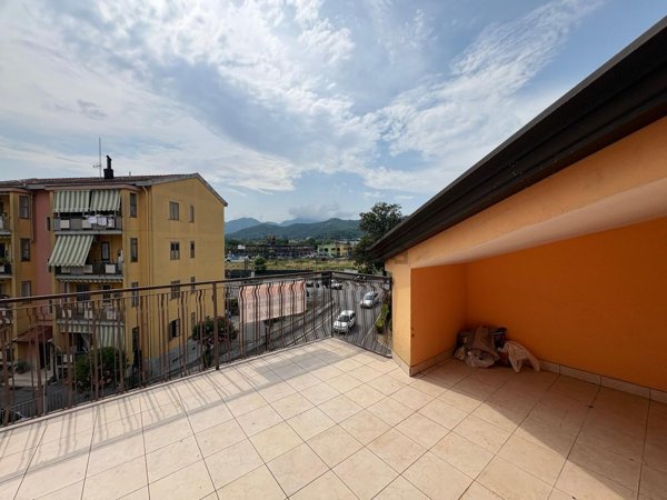 appartamento in vendita a Mercato San Severino in zona San Vincenzo