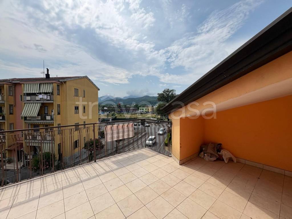 appartamento in vendita a Mercato San Severino in zona San Vincenzo