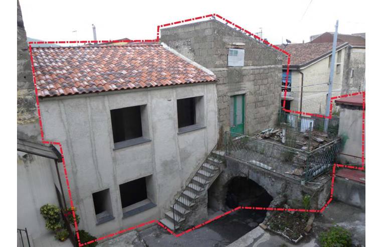 casa indipendente in vendita a Mercato San Severino in zona Pandola
