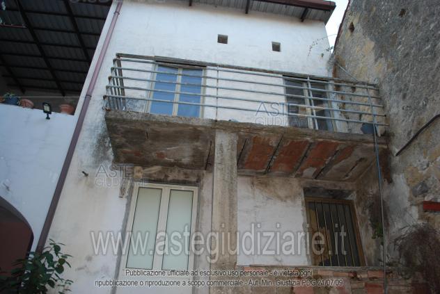 appartamento in vendita a Mercato San Severino in zona Acigliano