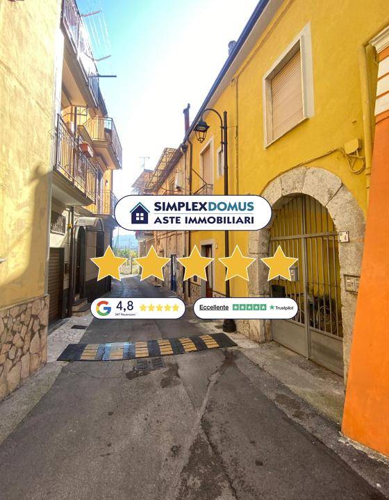 appartamento in vendita a Mercato San Severino in zona Pandola