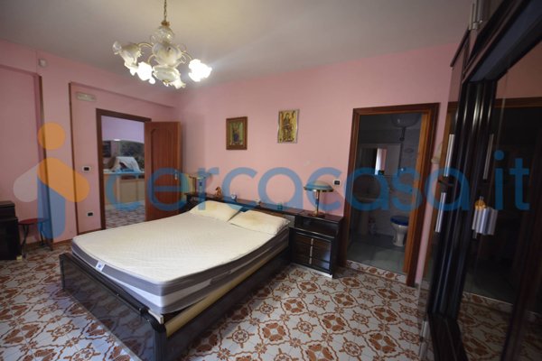casa indipendente in vendita a Mercato San Severino in zona San Vincenzo