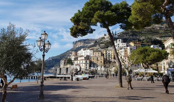 negozio in vendita a Minori