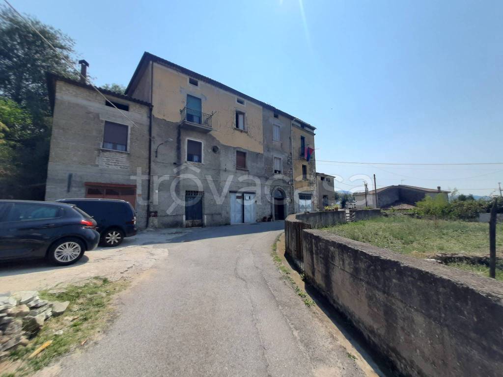 appartamento in vendita a Moio della Civitella
