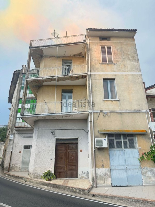 casa indipendente in vendita a Moio della Civitella in zona Pellare