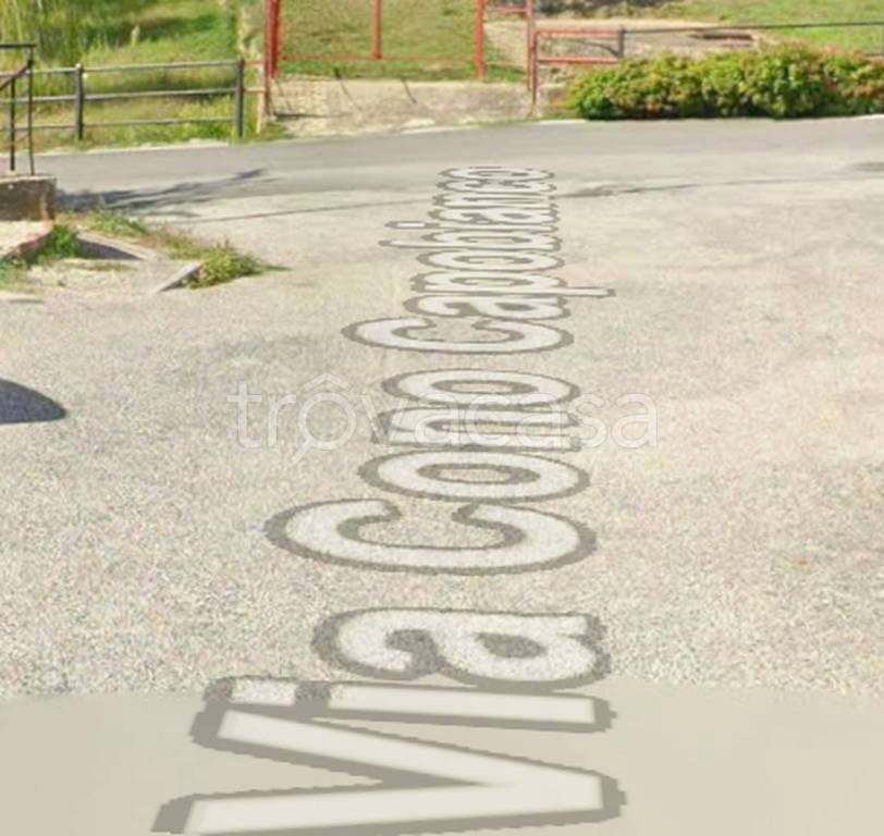 locale commerciale in vendita a Moio della Civitella