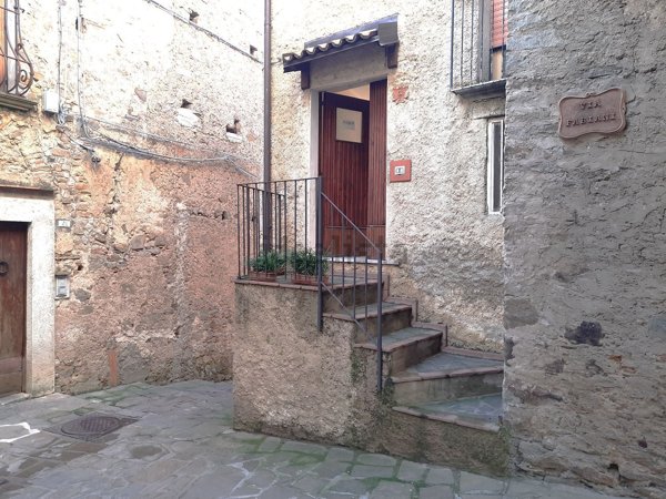 appartamento in vendita a Moio della Civitella in zona Pellare