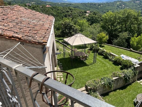 casa indipendente in vendita a Montano Antilia in zona Abatemarco