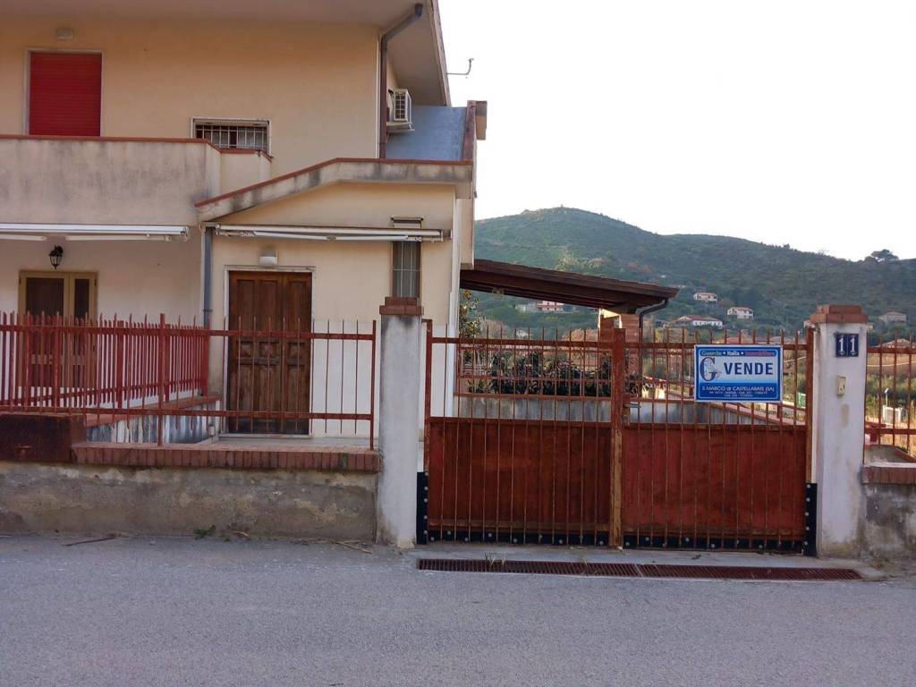 appartamento in vendita a Montecorice