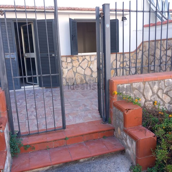 appartamento in vendita a Montecorice in zona Case del Conte