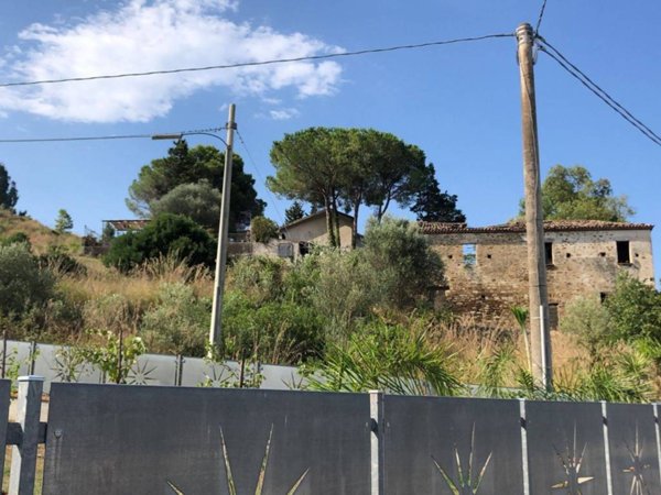casa indipendente in vendita a Montecorice in zona Case del Conte