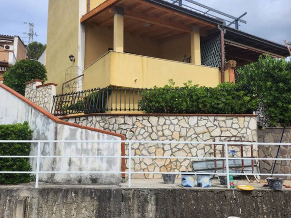 casa indipendente in vendita a Montecorice