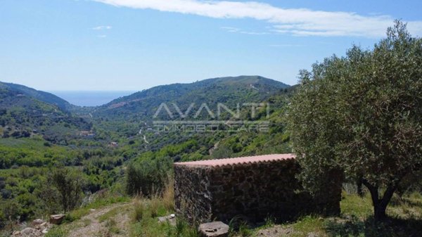 casa indipendente in vendita a Montecorice in zona Case del Conte