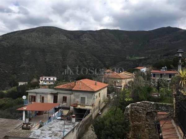 casa indipendente in vendita a Montecorice