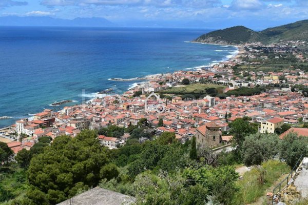 casa indipendente in vendita a Montecorice in zona Case del Conte