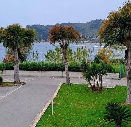 appartamento in vendita a Montecorice in zona Agnone