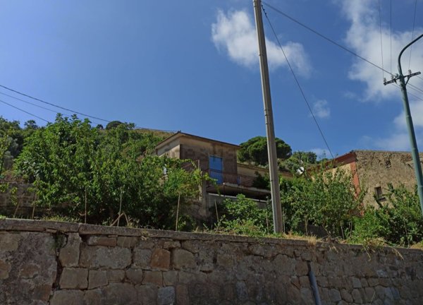 casa indipendente in vendita a Montecorice in zona Ortodonico